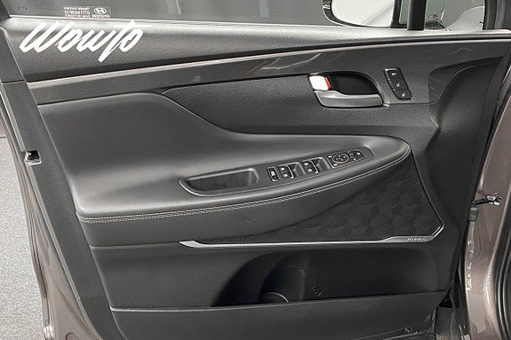 Hyundai Santa Fe 9 of 26