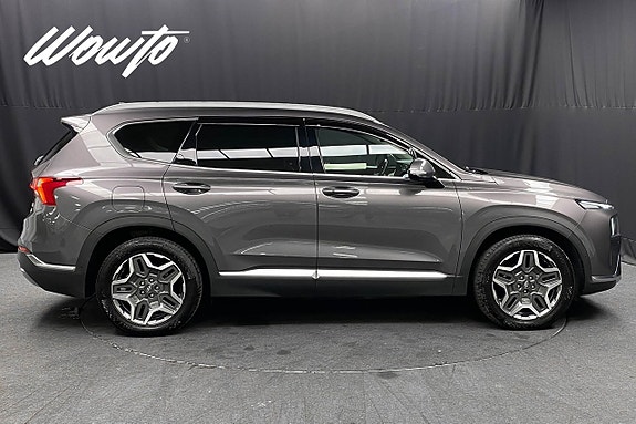 Hyundai Santa Fe 3 of 26