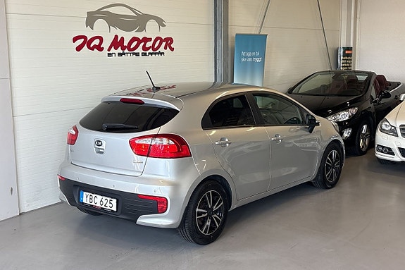 Kia Rio 6 of 17