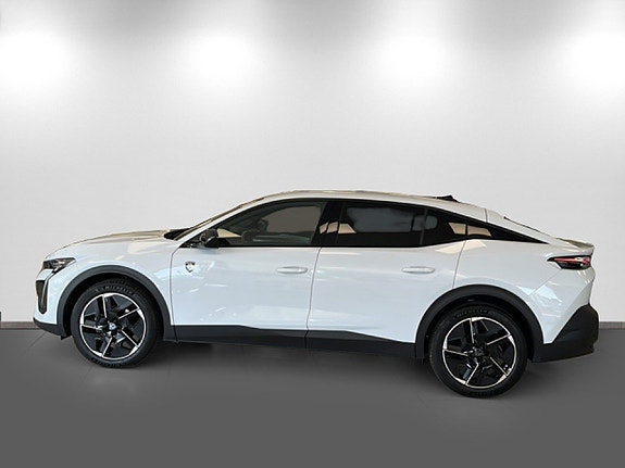Peugeot 408 4 of 5