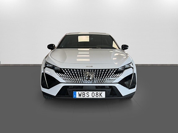 Peugeot 408 2 of 5