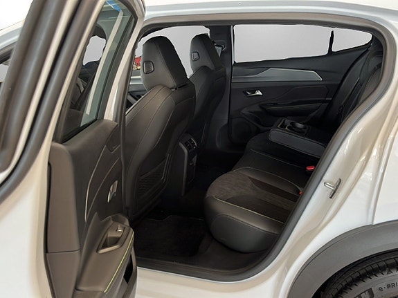Peugeot 408 9 of 20