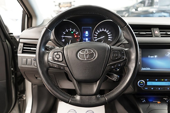Toyota Avensis 17 of 22