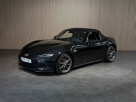 Mazda MX-5 12 of 28