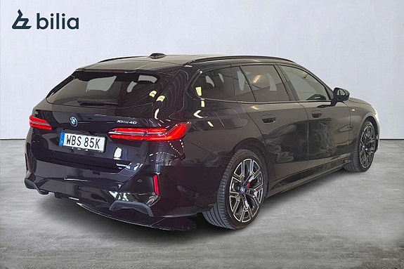BMW i5 5 of 5