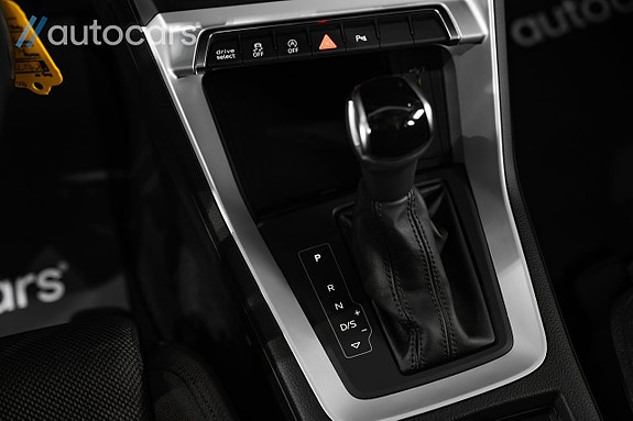 Audi Q3 27 of 30