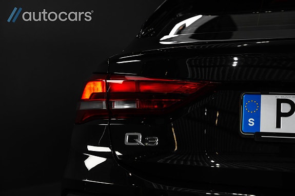 Audi Q3 16 of 30