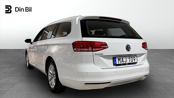 Volkswagen Passat 3 of 5