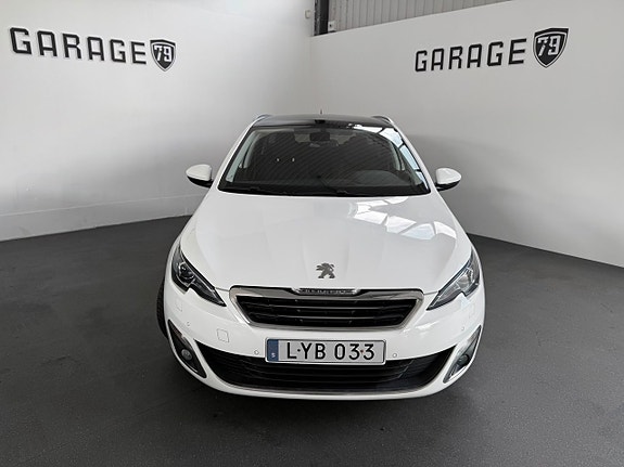 Peugeot 308 SW 7 of 14