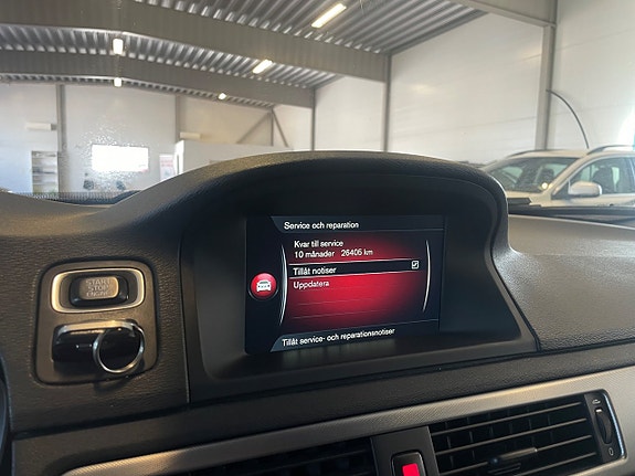 Volvo V70 20 of 24