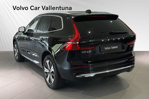 Volvo XC60 4 of 5
