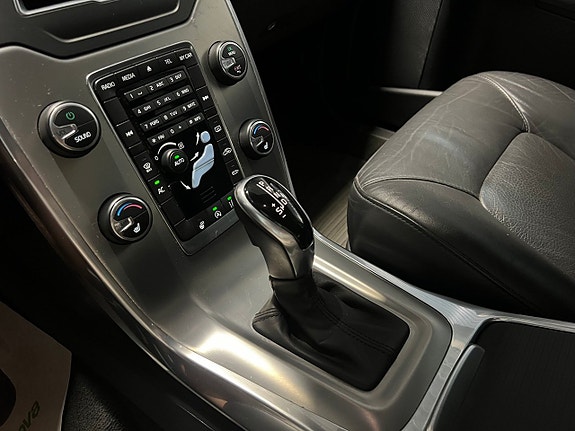 Volvo S80 15 of 19