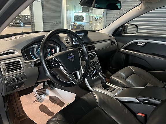Volvo S80 7 of 19