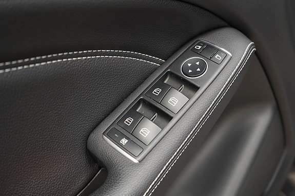 Mercedes-Benz B200 d 15 of 25