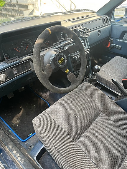 Volvo 740 4 of 5