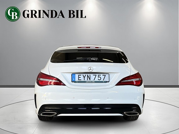 Mercedes-Benz CLA180 3 of 26