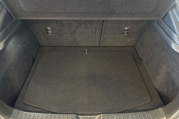 Mazda CX-30 12 of 21