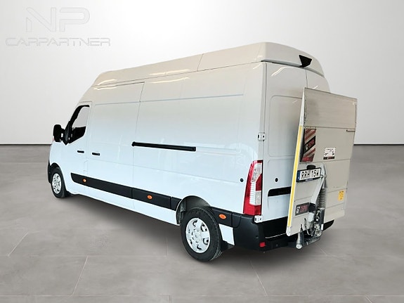 Renault Master 4 of 5