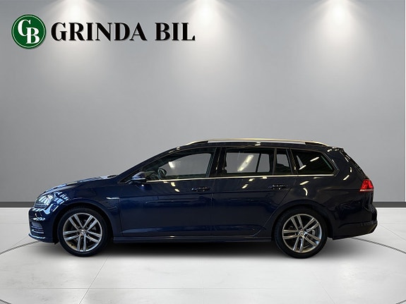 Volkswagen Golf VII 2 of 27