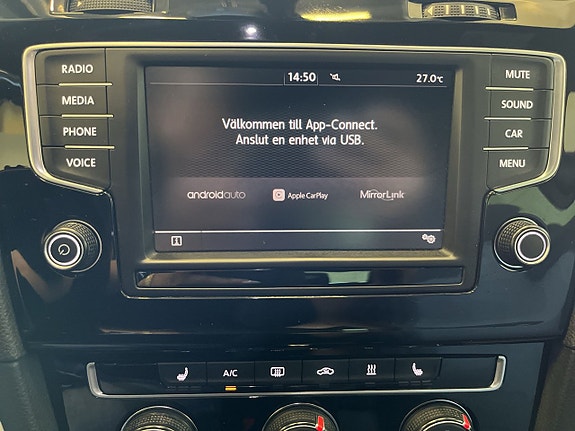 Volkswagen Golf VII 20 of 27