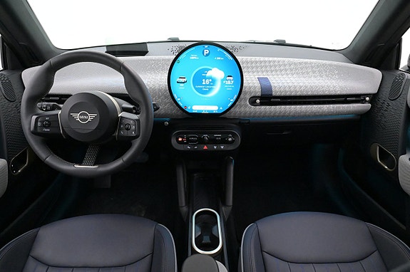 MINI Cooper SE 6 of 27