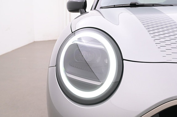MINI Cooper SE 26 of 27
