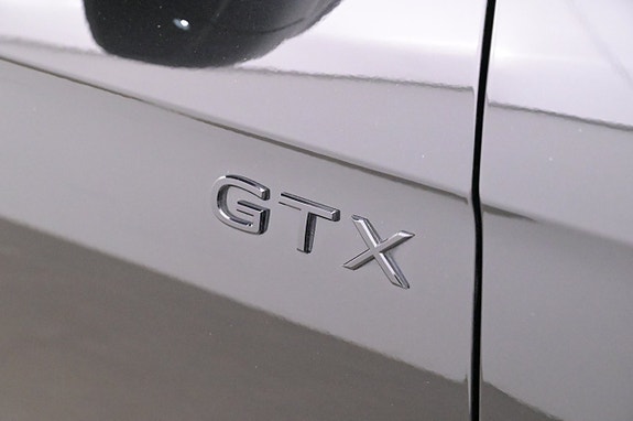 Volkswagen ID.4 GTX 24 of 26