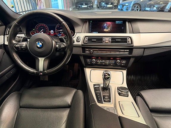 BMW M550d 9 of 24