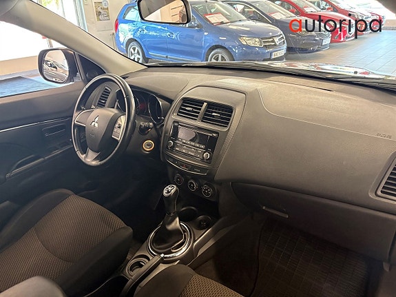 Mitsubishi ASX 7 of 11