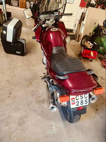 Yamaha XJ900S Diversion 3 of 3