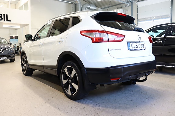 Nissan Qashqai 4 of 5