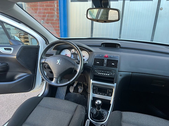 Peugeot 307 6 of 28