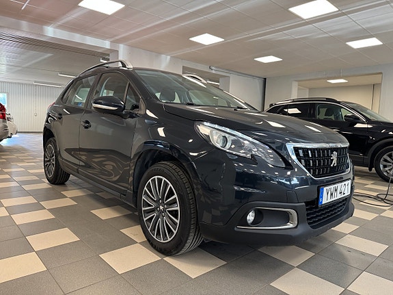 Peugeot 2008 3 of 5