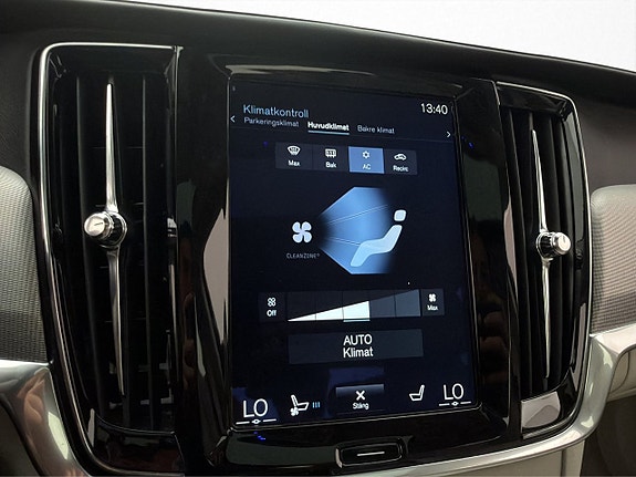 Volvo S90 23 of 30