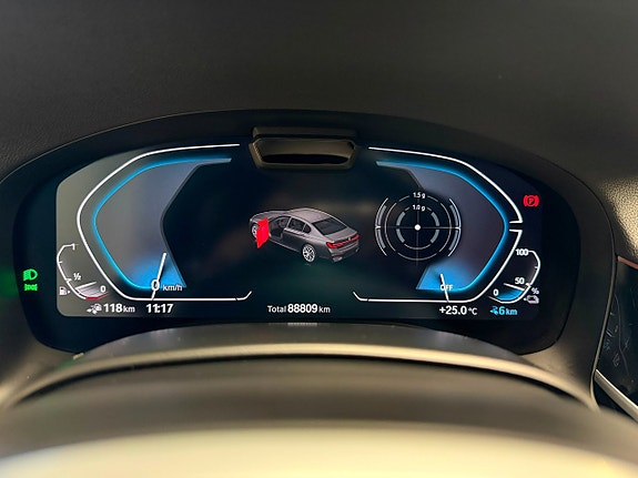 BMW 745e 19 of 26