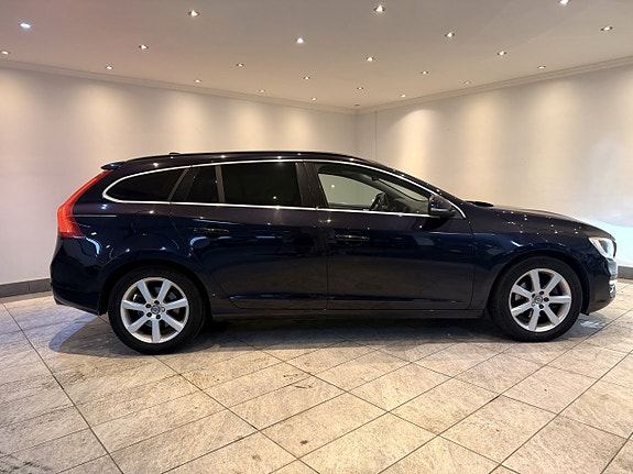 Volvo V60 6 of 18