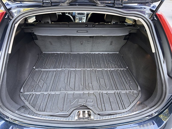 Volvo V60 17 of 18