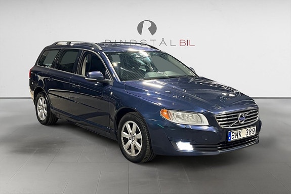 Volvo V70 9 of 17