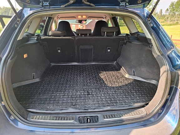 Toyota Avensis 13 of 17