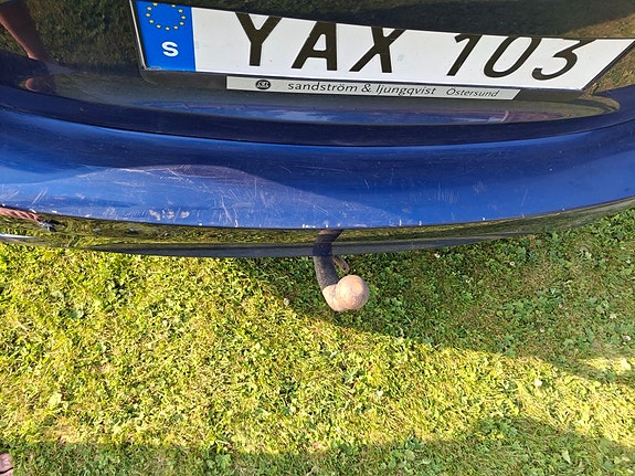 Toyota Avensis 3 of 5