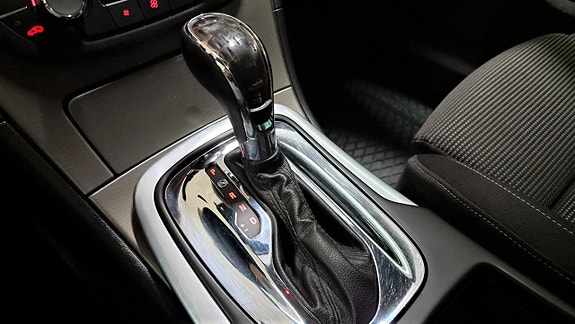 Opel Insignia 17 of 23