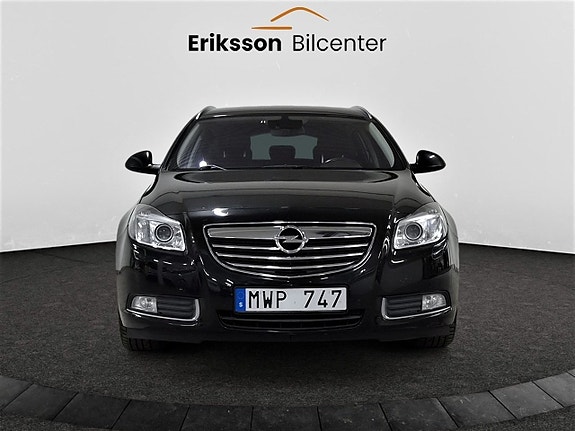 Opel Insignia 3 of 5