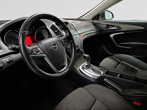 Opel Insignia 10 of 23