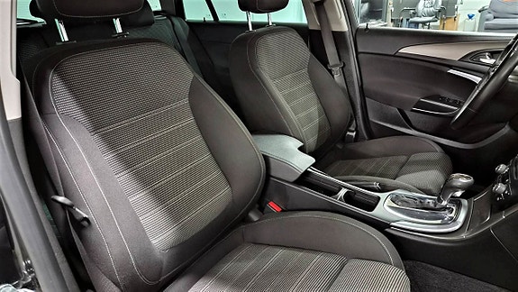 Opel Insignia 18 of 23