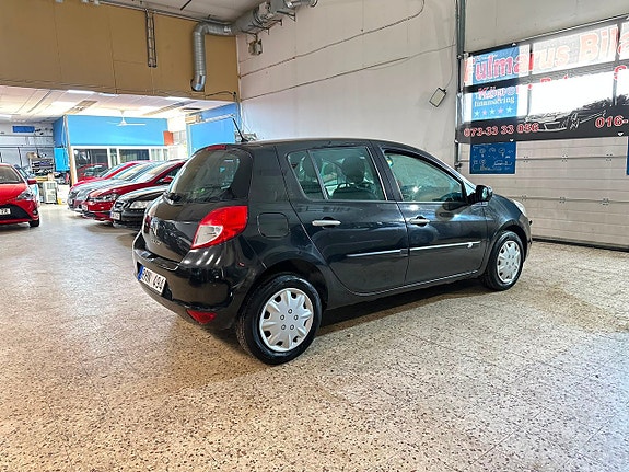 Renault Clio 4 of 12