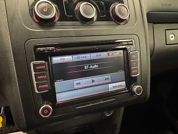 Volkswagen Touran 12 of 17