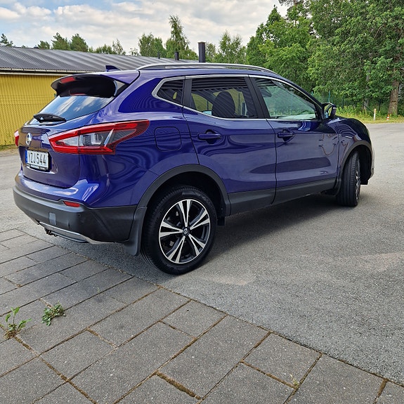 Nissan Qashqai 4 of 5