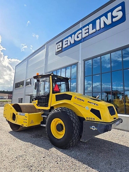 Bomag BW216D-5, Uthyres/For Rental 3 of 4