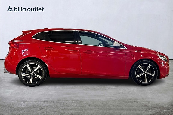 Volvo V40 5 of 5