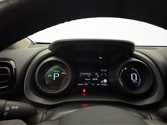 Toyota Yaris Cross 17 of 24